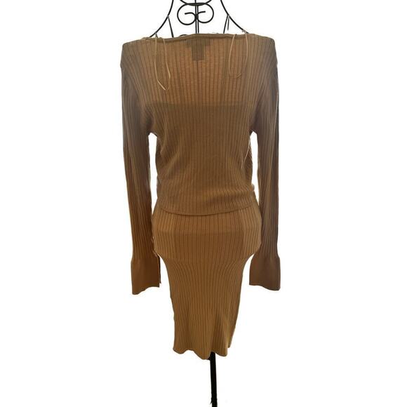 House of Harlow Ribbed Tan Two Piece Set Size S - Picture 3 of 7